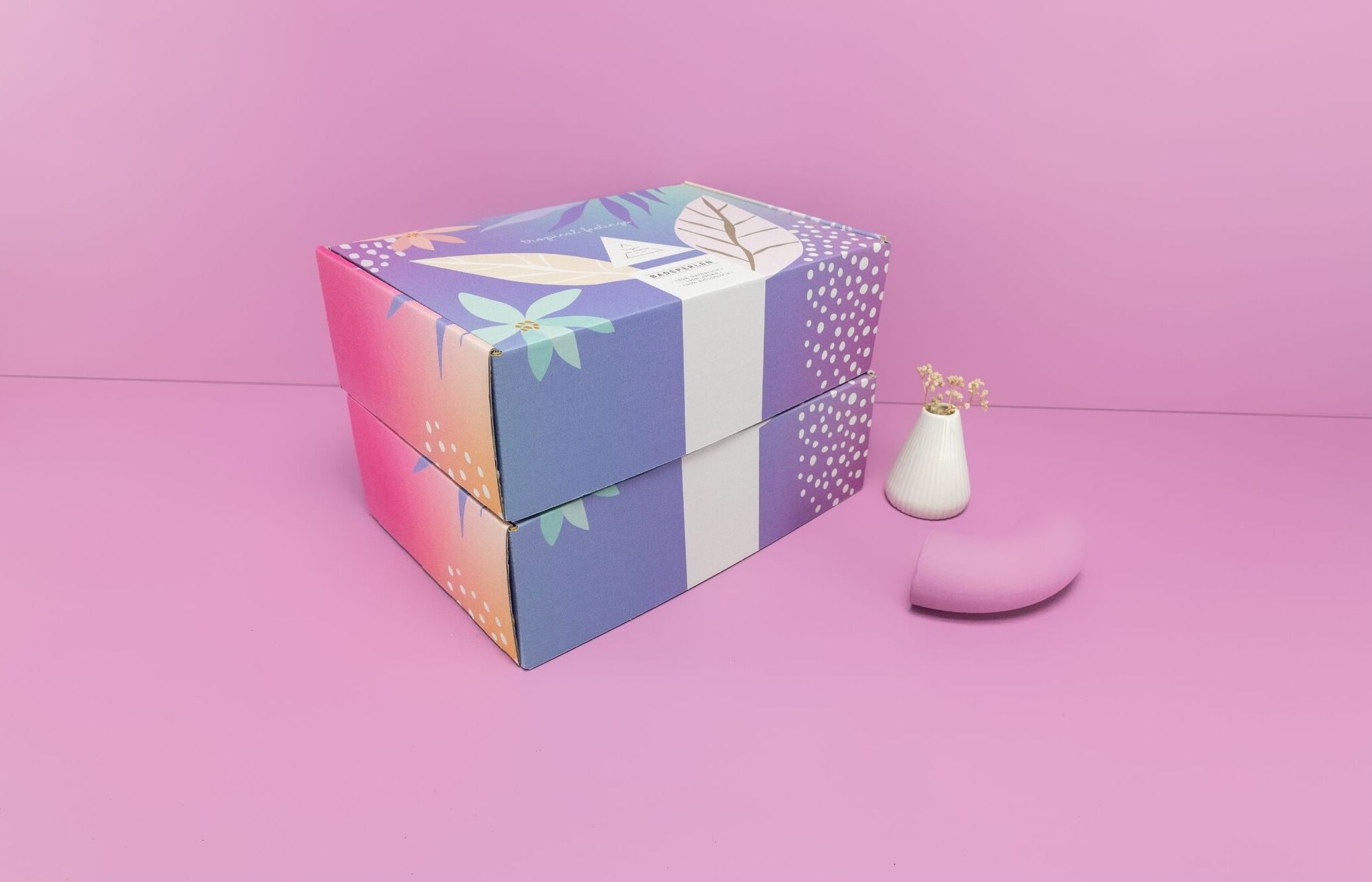 Verschiedene Gestaltungsmöglichkeiten für Kartons nach Maß Verschiedene Gestaltungsmöglichkeiten für Kartons nach Maß